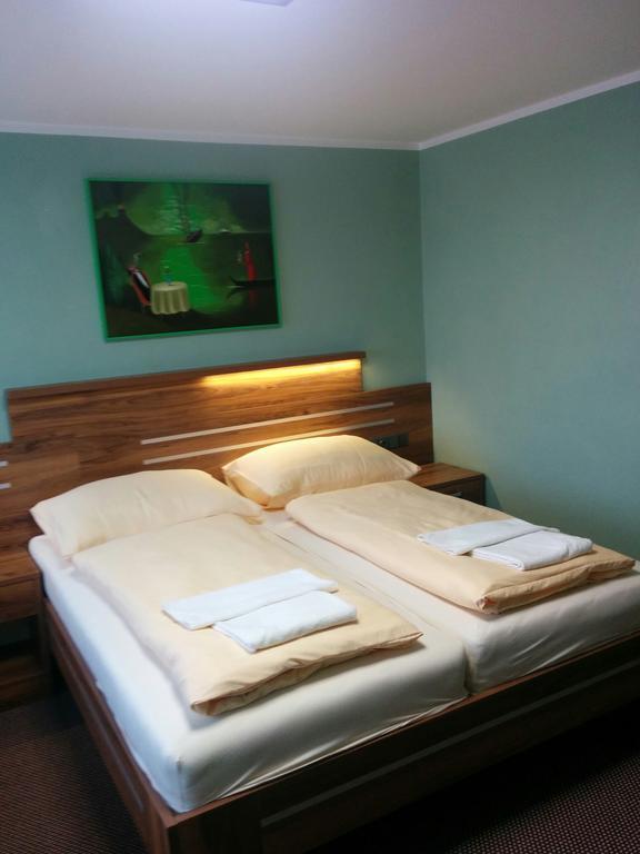 Hotel Panon Hodonin Exterior photo